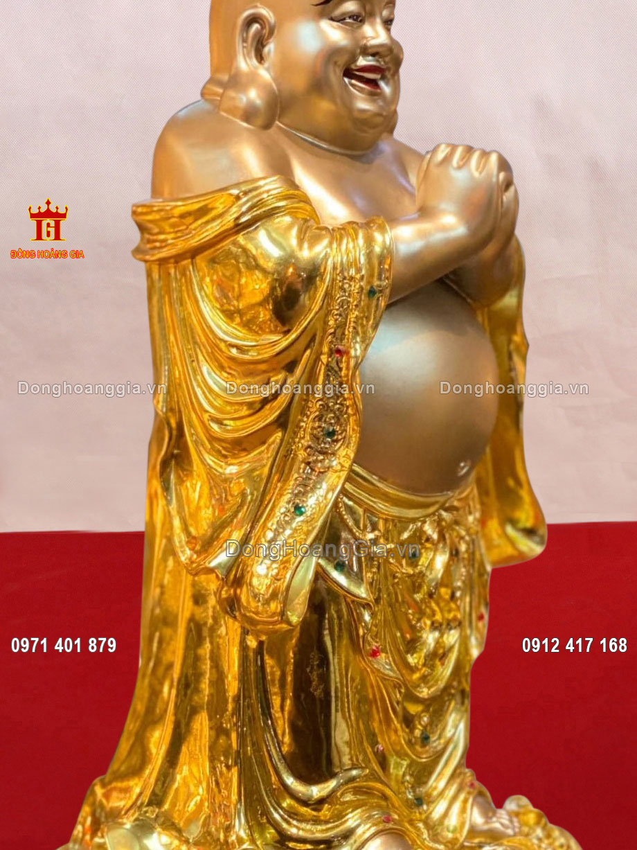 Tượng Phật Di Lặc được đúc hoàn toàn từ nguyên liệu đồng nguyên chất